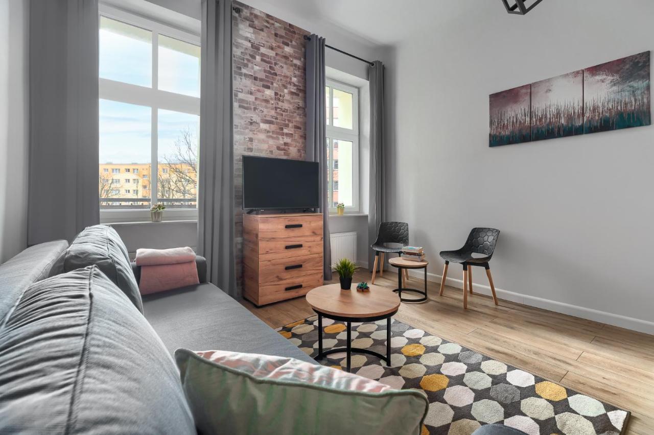 Margi Eos Apartament Large & Balcony Daire Szczecin Dış mekan fotoğraf