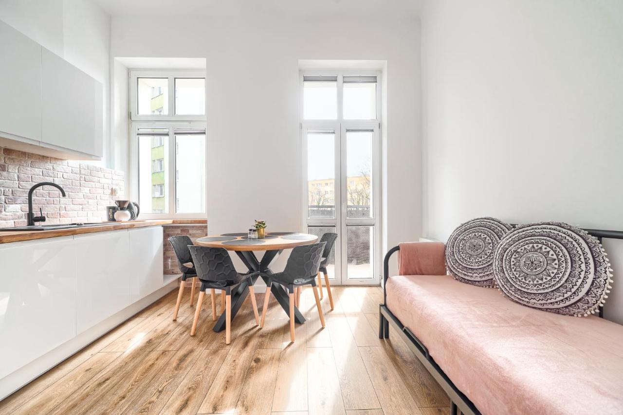 Margi Eos Apartament Large & Balcony Daire Szczecin Dış mekan fotoğraf